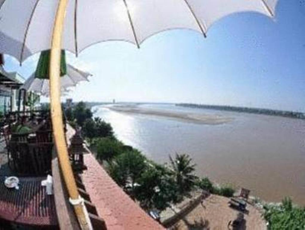 Sengtawan Riverside Hotel Vientiane Eksteriør bilde